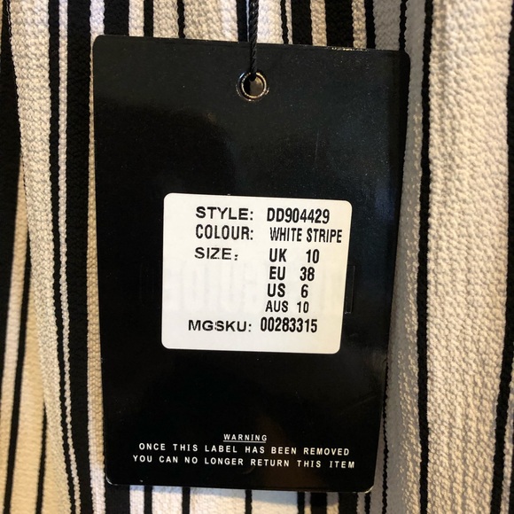 Boho b/w off shoulder striped dress - Picture 3 of 4